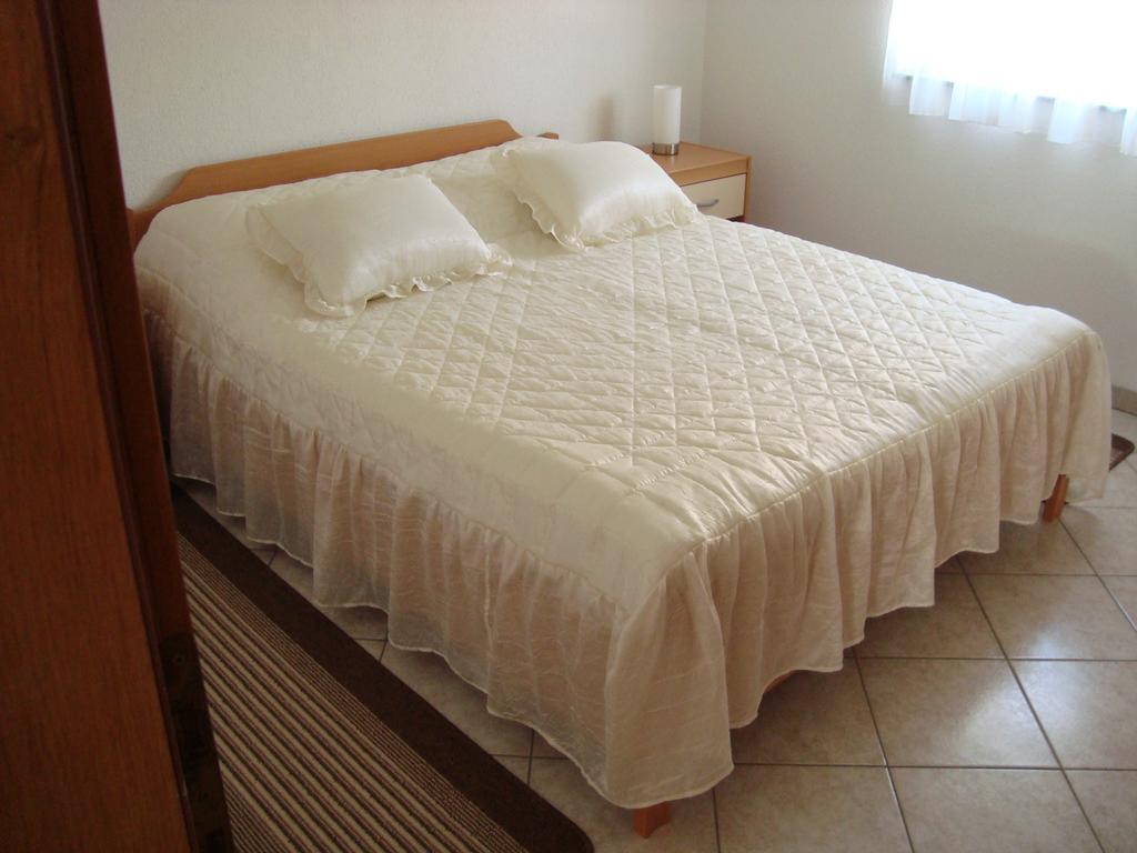 Apartments Kata Биоград-на-Мору Экстерьер фото